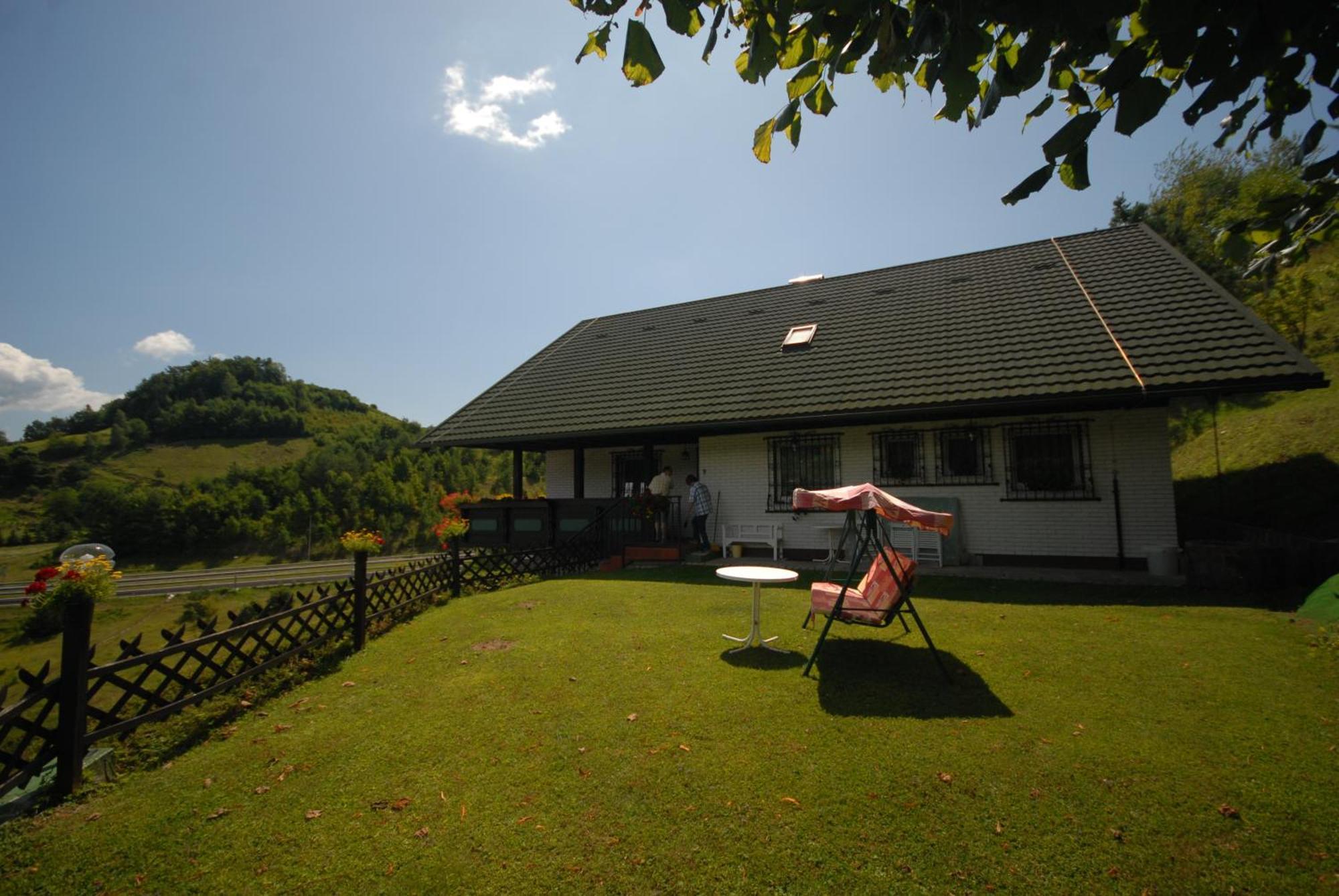 Pod Orehi Guest House Loče pri Poljčanah Exterior foto